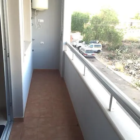 Eos Apartment Buzanada